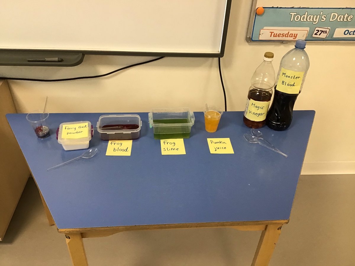 BIST_Year2G's tweet photo. In English the children had to read instructions which explained how to make a magic potion. They had so much fun! #witchesandwizardsweek #englishfun https://t.co/JOane3OS3i