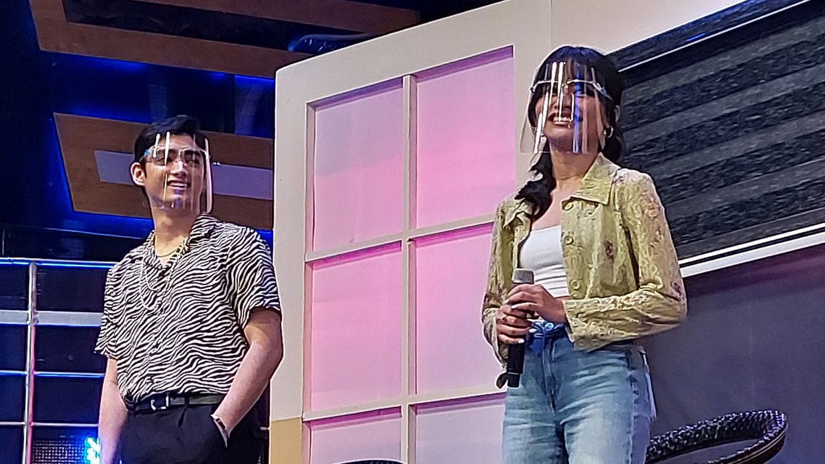 ViceGandaorg's tweet photo. itsShowtimeNa: Mahulaan kaya ng PATVOREE kung sino sa tatlong TAGOkanta ang tunay na Celebrity Singer?
#ForeversShowtimer https://t.co/AxWkN5VpqQ