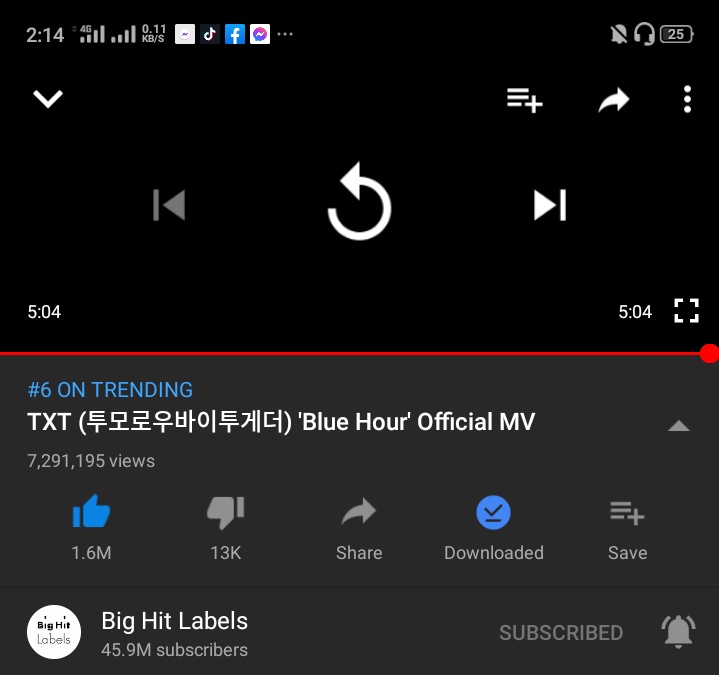 txtspuma's tweet photo. @TXTSTREAMING @TXT_members @TXT_bighit STREAM!
#BLUEHOURMV
#BLUEHOUROUTNOW
@TXT_members @TXT_bighit https://t.co/igzrWGJIhs