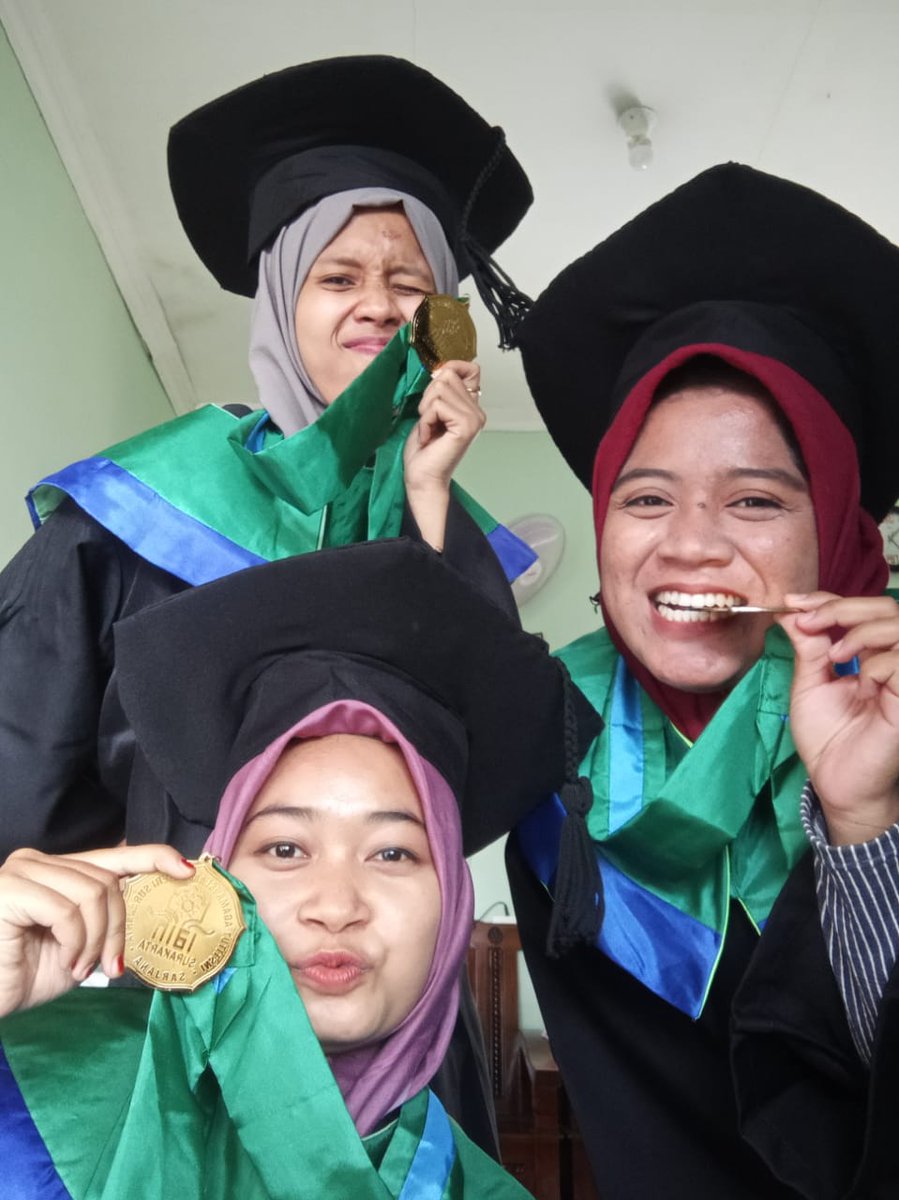 Jengkol tweet media