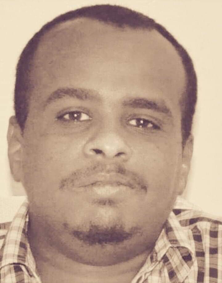 lina_marwan's tweet photo. خرج و لم يعد منذ يوم ٢١ اكتوبر
أخي أحمد محمد عثمان النجومي
يعاني من اضطراب نفسي
شوهد بمناطق متفرقة بالخرطوم، المهندسين، محطة سراج و الجريف شرق
علي من يتعرف عليه الاتصال بأهله على الأرقام التالية
٠٩٦٤٤٢١٠٨٠
٠٩١٤١٠١٠٤٤
٠٩١٨٤٦٢٢١٧
يا جامع يا رقيب يا حفيظ https://t.co/PjcnMuMfZj