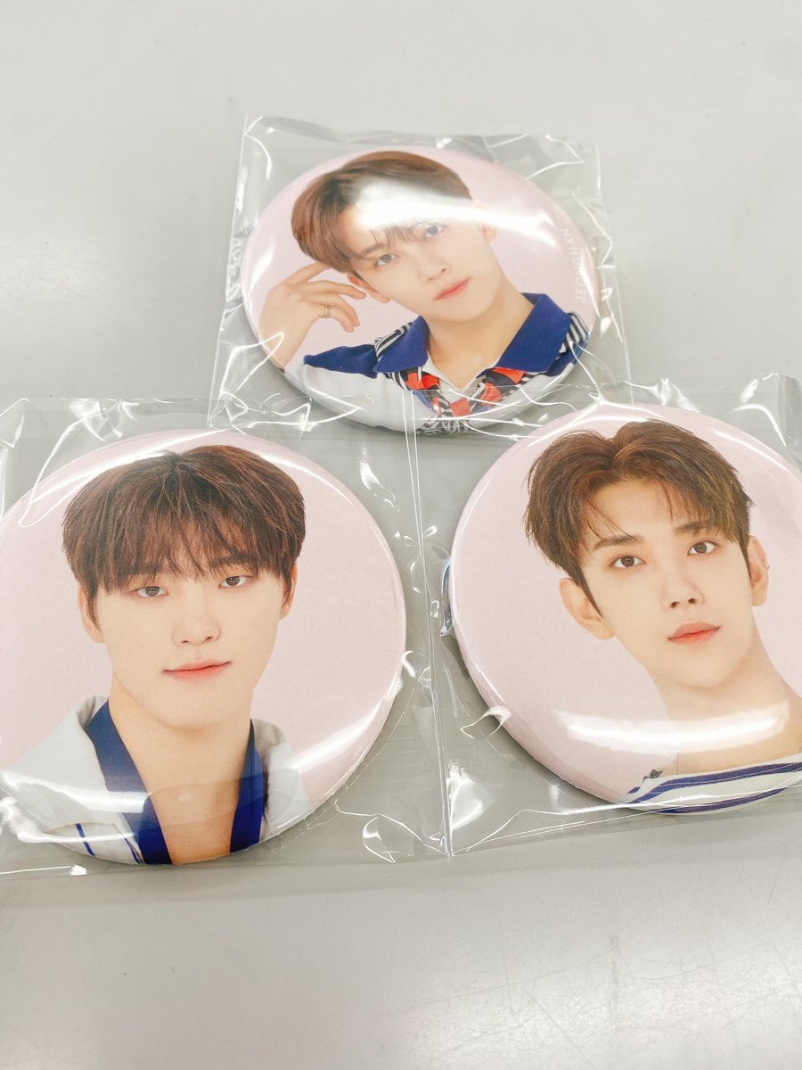 hoshi__0615___'s tweet photo. SEVENTEEN 交換 缶バッジ

譲 ジョンハン ジョシュア ディノ

求 ホシ(優先) ミンギュ ディエイト

郵送での交換希望です︎︎☺︎
まとめての交換優先です。 https://t.co/ZAWY5dvKHr