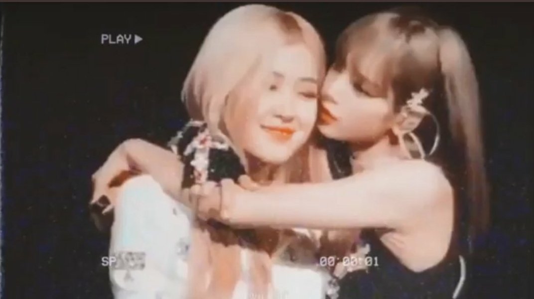 Lover's kiss...Bestie kiss...Whatever you might call these random kisses between them. They still kiss at least once a day..If you can't see love between them and throw mud on the other, how can you be called their fans? #Rosé  #Lisa  #chaelisa