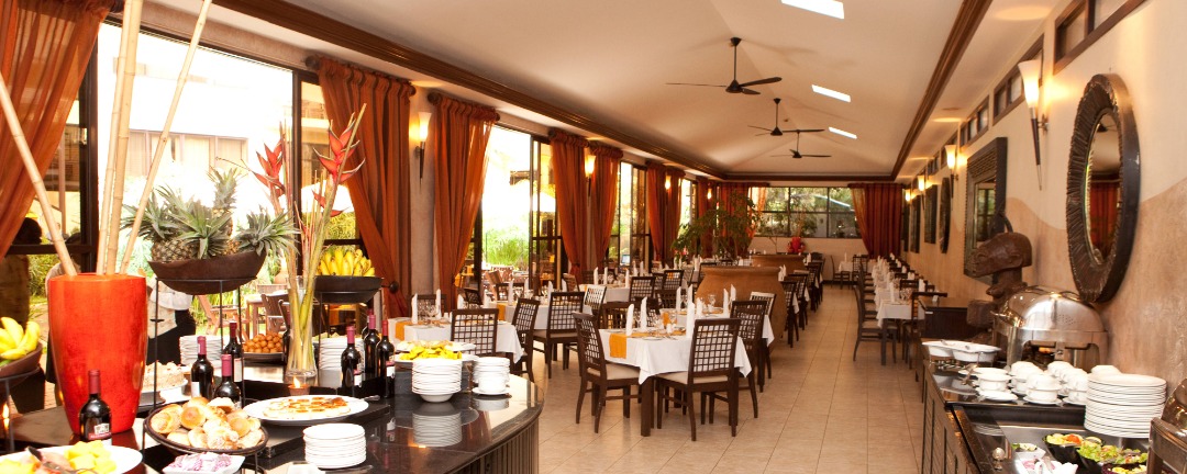 ProteaKampalaH's tweet photo. Make your Tuesday mornings brighter with breakfast from #ChapterOneRestaurant
#ProteaKampala https://t.co/L9M5XbvGwT