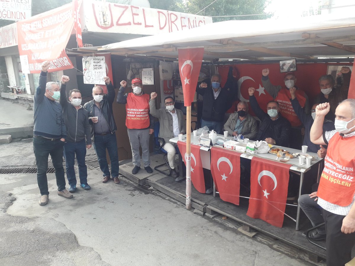 Uzel İşçilerinin Direniş Çadırında 52. Gün. 13 yıldır haklarını arıyorlar, 24 aydır eylem yapıyorlar. Uzel Makina İşçileri parababalarının işçi düşmanlığına ve sarı sendikacılığa karşı verdikleri mücadeleyi Nakliyat-İş öncülüğünde kazanacak. #UzelİşçileriKazanacak