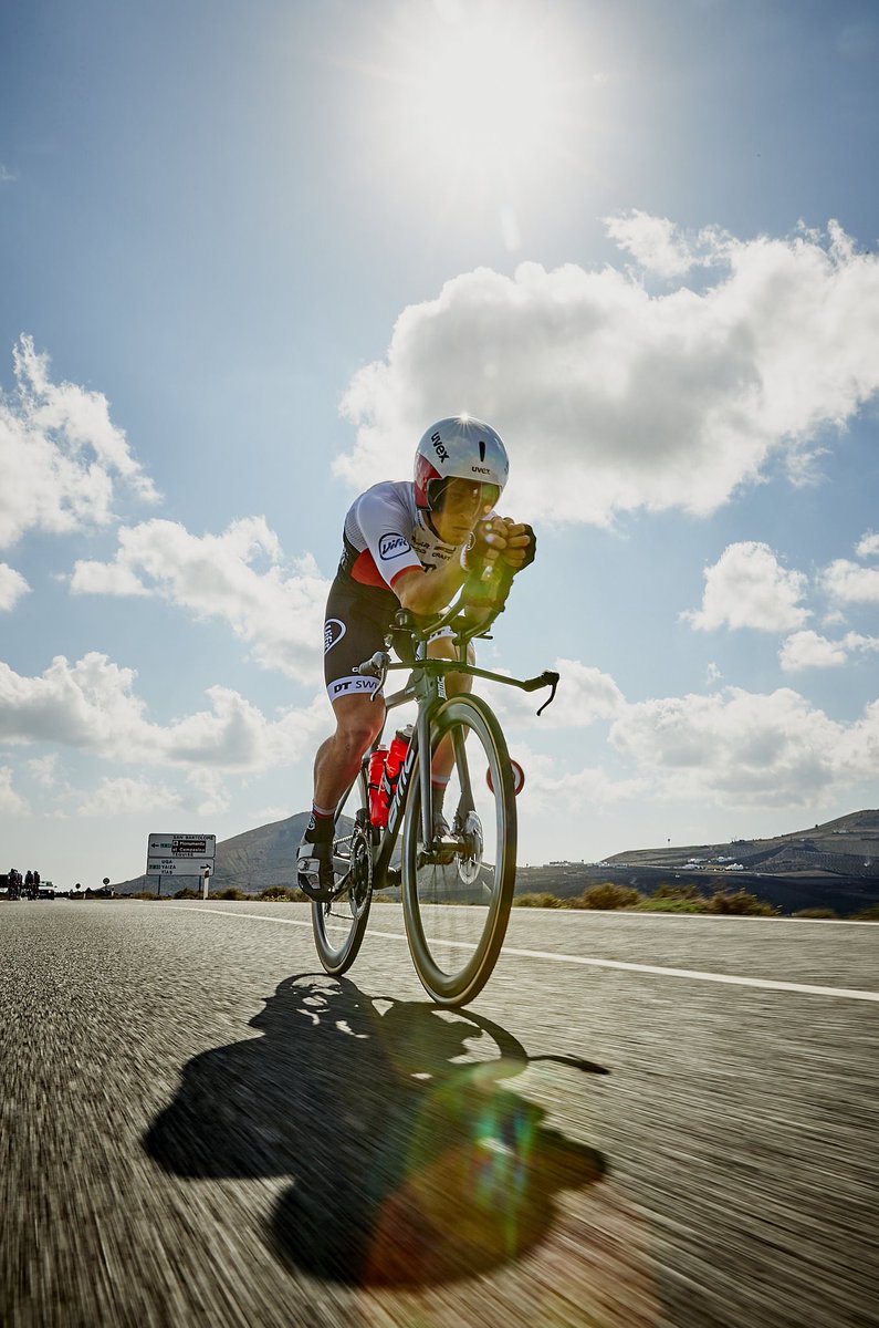BianchiProTri's tweet photo. On Tuesday we ride! #ride_bmc #timetrialtuesday
#bmcvifittri #triathlon #swimbikerun #bmctimemachine 📷 @jamesmitchell5 https://t.co/8Dke1QvpyV