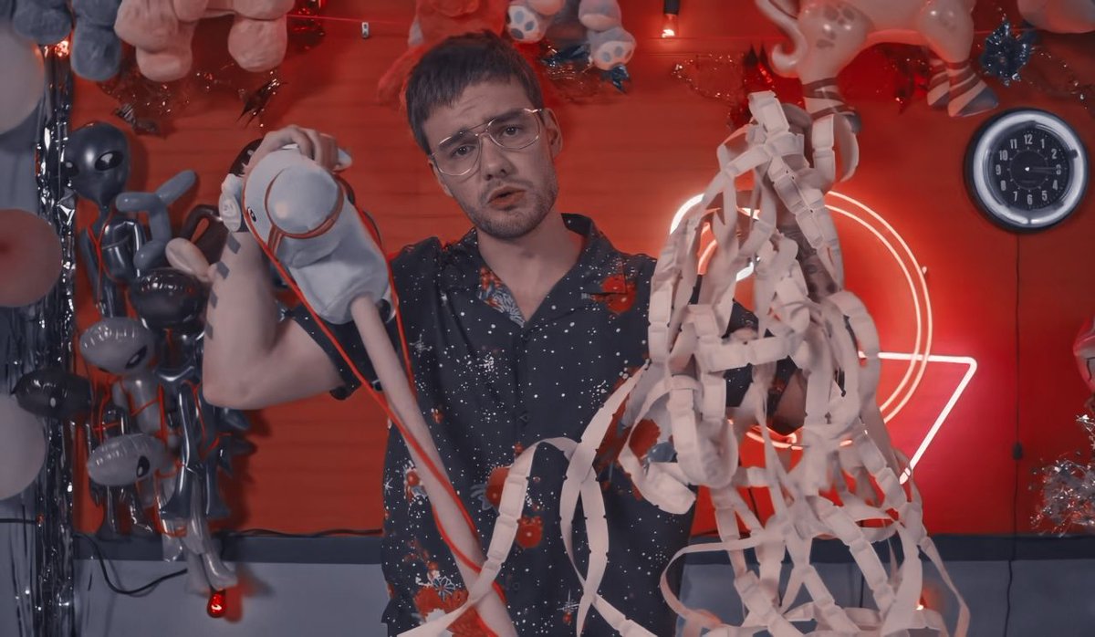 hicatsbyecats's tweet image. 🗞: 𝑫𝒐𝒏'𝒕 𝒇𝒐𝒓𝒈𝒆𝒕 𝒘𝒉𝒐 𝒊𝒔 𝒕𝒉𝒆 𝒓𝒆𝒂𝒍 𝒂𝒏𝒈𝒆𝒍.
𝑯𝒆 𝒅𝒆𝒔𝒆𝒓𝒗𝒆𝒔 𝒍𝒐𝒗𝒆, 𝒑𝒆𝒂𝒄𝒆, 𝒌𝒊𝒏𝒅𝒏𝒆𝒔𝒔 𝒂𝒏𝒅 𝒉𝒂𝒑𝒑𝒊𝒏𝒆𝒔𝒔.
𝑳𝒆𝒕'𝒔 𝒈𝒊𝒗𝒆 𝒉𝒊𝒎 𝒂 𝒃𝒊𝒈 𝒄𝒖𝒅𝒅𝒍𝒆 .༅°•.
#StreamLP1