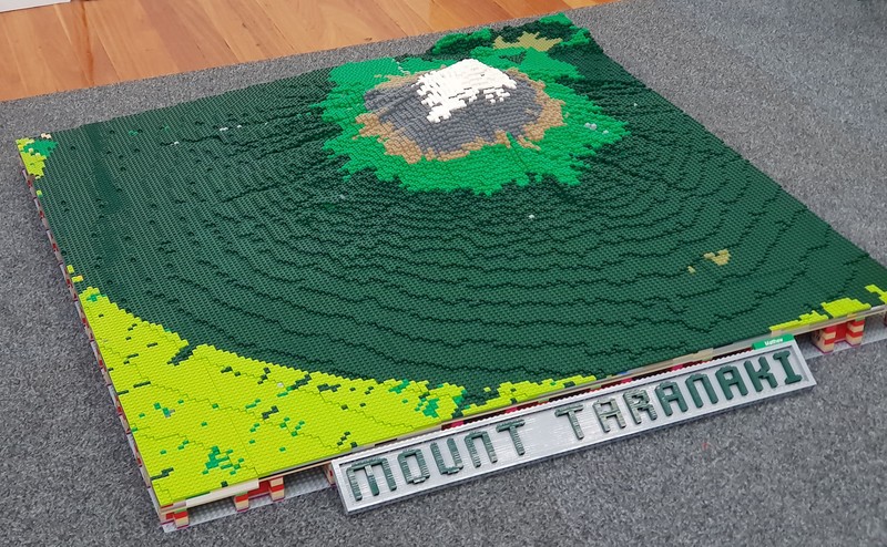 genetis's tweet photo. So that's next level! I thought my #NZLEGOMap was ambitious but this is straight up insane. Each map is 30k-60k bricks! (Mt. Cook, Mitre Peak, Taranaki, Christchurch)
Created by @MattTheTubaGuy, tons more pictures and details here:
https://t.co/m1gsxPs4cq
@LEGO_Group @LINZLDS https://t.co/gJwYAfpG5h
