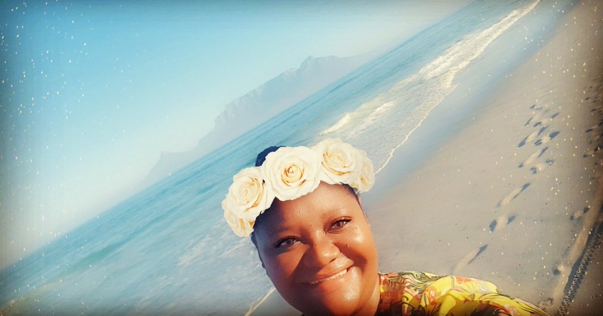 raggie_786's tweet photo. @lootcoza I love going to the beach ⛱ #coolforsummer 🌞 https://t.co/31I3t6TeCO