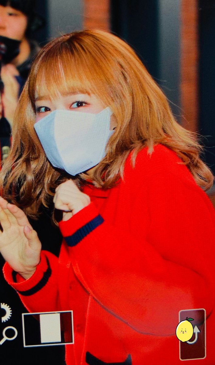 lemonade471's tweet photo. 201027 프리뷰 #위키미키 #WEKIMEKI #최유정 https://t.co/hSFQFUD0zN
