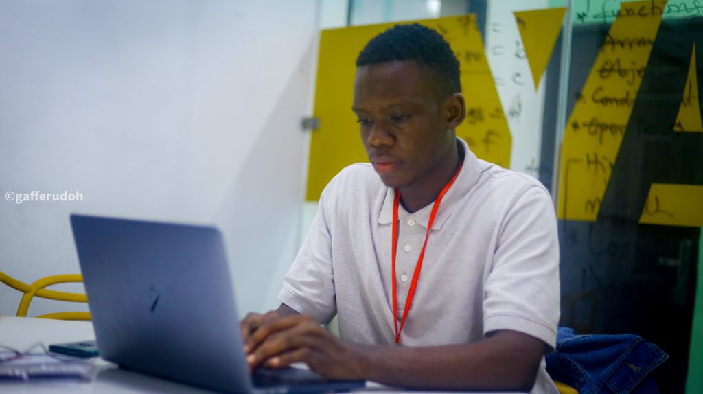codekago's tweet photo. Happy birthday @westernscript  

The Real “TECH BRO”

Use that information 👆🏻 wisely 😀

Have a great year ahead. 

#Codekago #CodekagoBirthdays https://t.co/WCeqiJrfdp