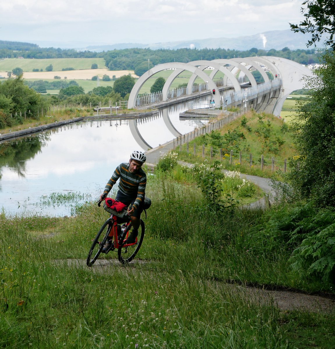 reizkultur's tweet photo. Inspiration: Here's an article for @RedBullUK with my top 10 #bikepacking routes in #Scotland, incl. @Strava routes. Including the John Muir Way, Drovers Trail, Capital Trail, Wild About Argyll Trail, Cateran Trail, Go East Lothian Trail &amp; Caledonia Way https://t.co/hxtrFq1iSG https://t.co/aMBOFcz2DR