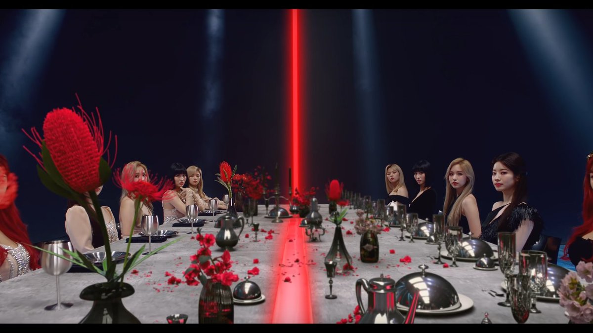 FinnOnTheSlope's tweet photo. #TWICE #TWICE_ICantStopMe The Flower https://t.co/WvIp3vNUQg
