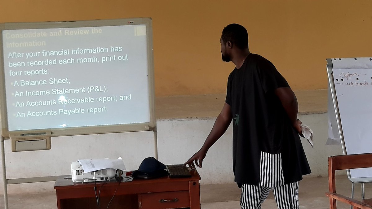 agbejohnn's tweet photo. As we #Sorosoke and march towards #endingSars dont forget that your Agribusiness will only thrive when you have a good business model canvas.
A one page model document which can work through the fundamental elements of a business or product.
#Nirsal #Edi #TIC https://t.co/x7DVtt42Bv