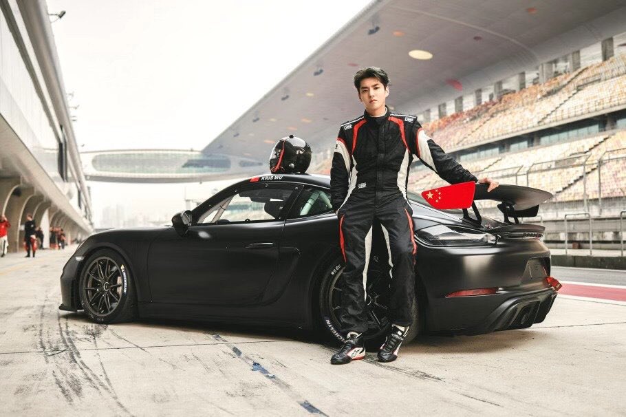 Naga 🍅 on X: Racer Kris Wu and his Porsche 911 GT3 R✨   / X