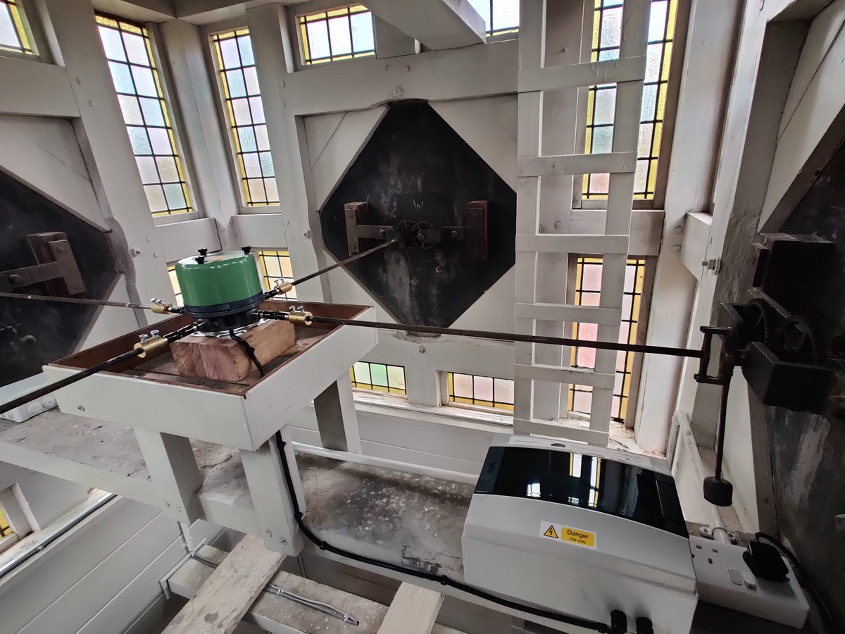 TimeAssured's tweet image. Today we have installed a four way clock movement and a clock controller  which keeps the clock showing the correct time, as well as automatically adjusting the clock for  BST And GMT time changes.