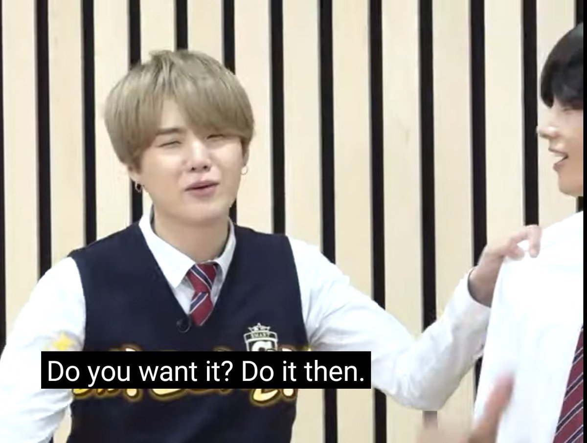 angel_HeMaYa's tweet photo. TaeKook: 🥺🥺
Yoongi: what am I supposed to do? say no?
#TeamTrouble #ILoveYouLine #TaeGiKook https://t.co/VlpfOpxXxL