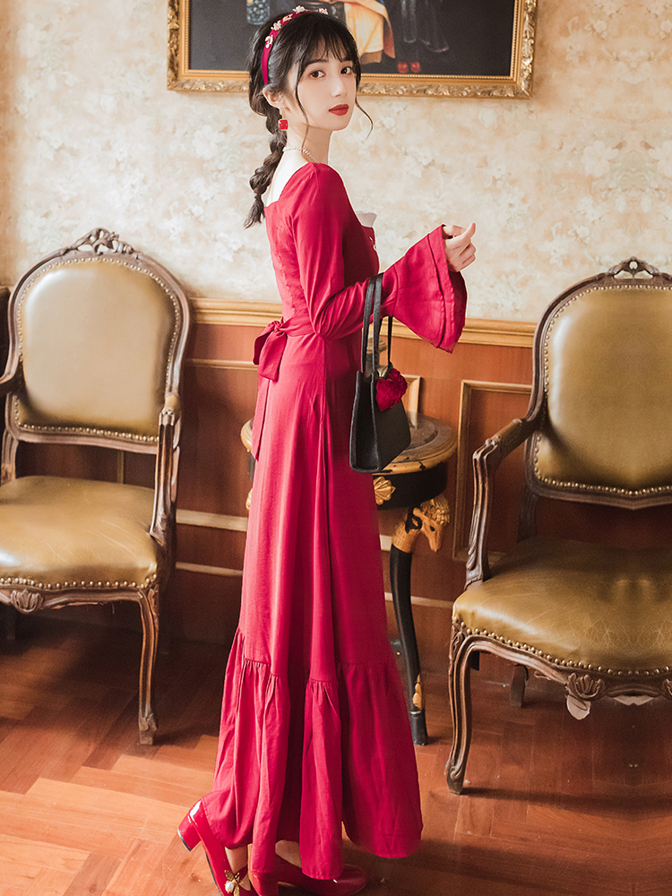 Best Quality Series Red Elegant Princess Square Neck Flare Sleeve Embroidered Floral Ruffle Hem Party Anniversary Women Dress 1610
facebook.com/commerce/produ…