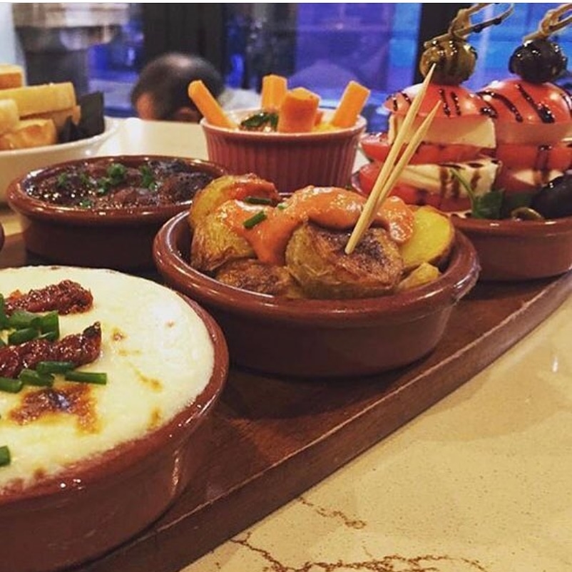Pinchos Cafe & Tapas tweet media