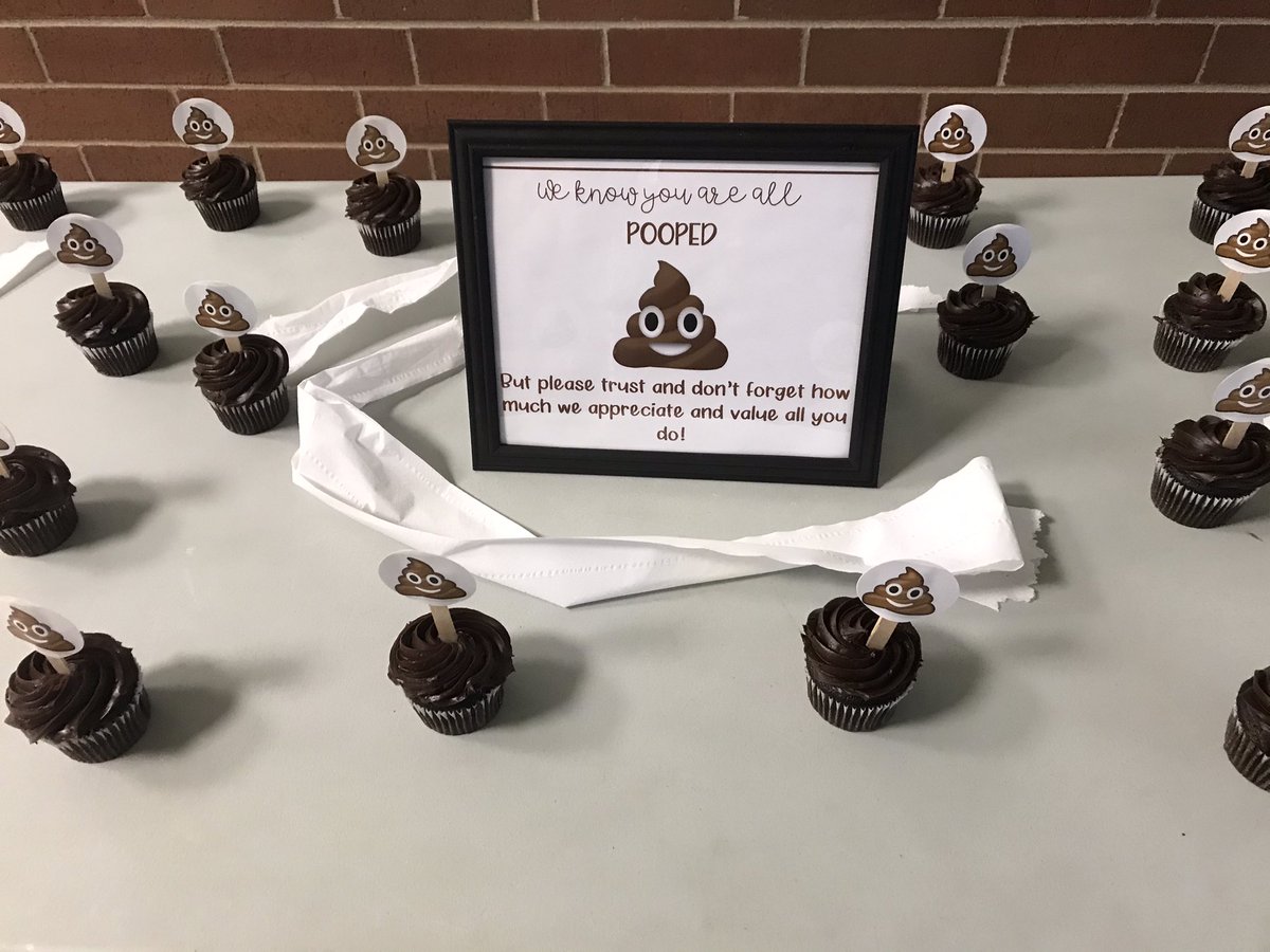 MrsTGillespie's tweet photo. How awesome is this?! What a silly, sweet way to let us know you care. Thank you! We appreciate you too! @mrsmtorres! @PrairieTrailPri 🤣💩🧻🥰 #d56cares #PTpride #d56achieves https://t.co/Orviwt3f4g