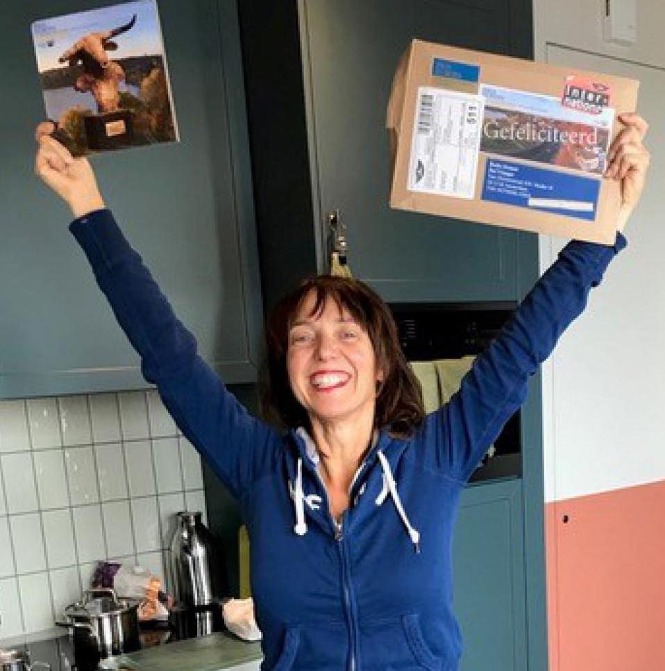 omroepntr's tweet photo. Hoera voor @SVisjager 🍾! Anderhalf jaar lang volgde zij De Nationale Opera achter de schermen. Haar podcast 'Making an opera' wordt nu beloond met de Prix Europa voor Best European Radio Music Programme. Gefeliciteerd!
@NPORadio4 @DutchNatOpera
https://t.co/zqoe7fLS6d https://t.co/7lhTZhml26