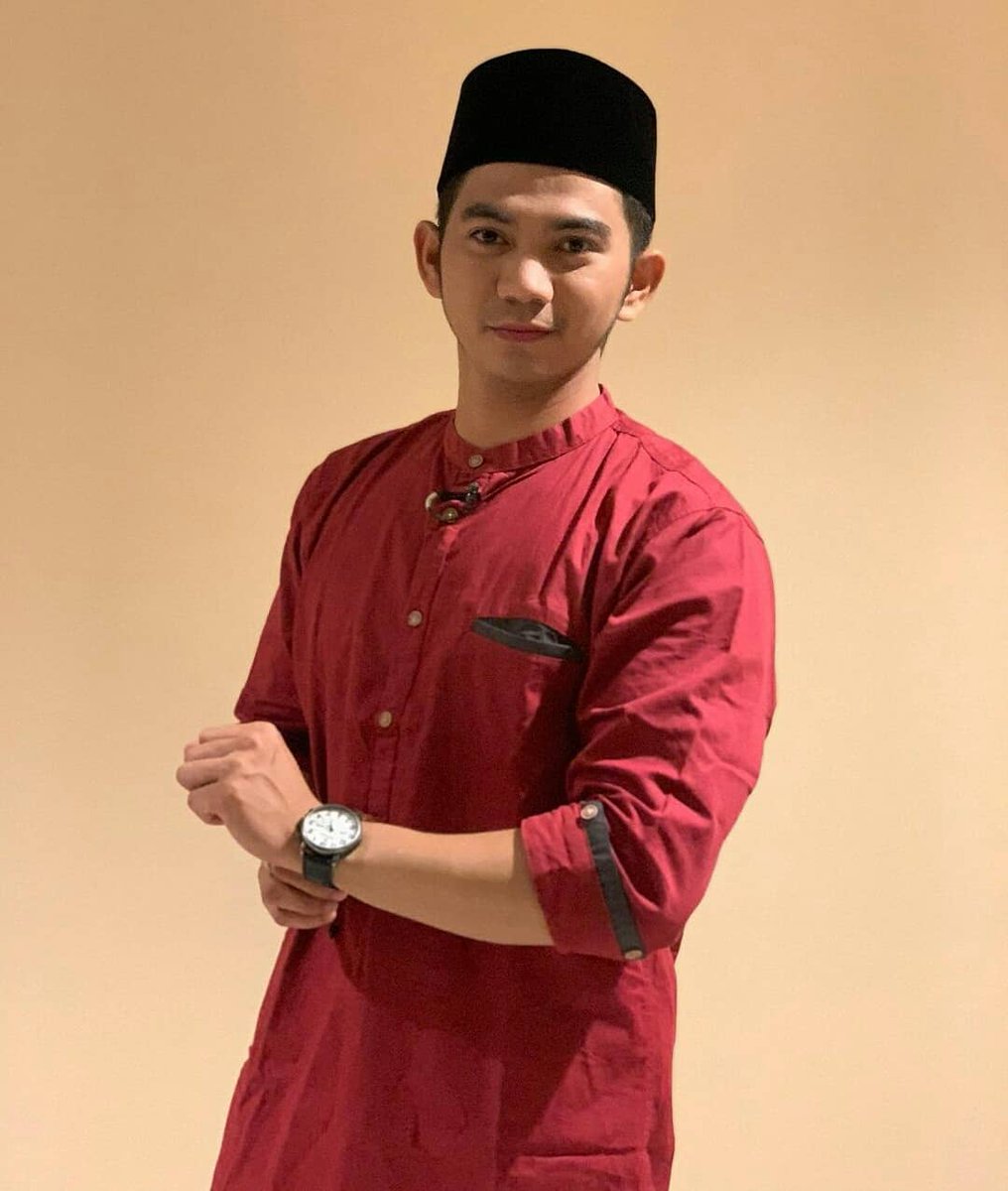 Ini bang iki tatapannya gk nahan  <a href="/DA2_Rizki/">Rizki 2{R} Real</a> #RizkiRidhoDiSiletAwards2020