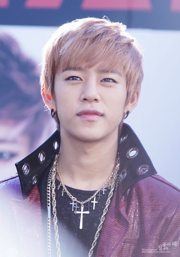 LightskyDae's tweet photo. All I wish is your happiness Daehyun ๐ธโฅ๏ธ
Come back safely๐
We will wait for youโฅ๏ธ๐ฅบ@official_JDH93 #ALLTHINGSWILLPASS #IYFOREVER #DAEHYUN https://t.co/WbuQVVGFyz