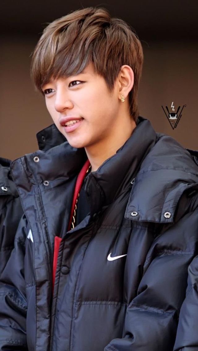 LightskyDae's tweet photo. All I wish is your happiness Daehyun ๐ธโฅ๏ธ
Come back safely๐
We will wait for youโฅ๏ธ๐ฅบ@official_JDH93 #ALLTHINGSWILLPASS #IYFOREVER #DAEHYUN https://t.co/WbuQVVGFyz