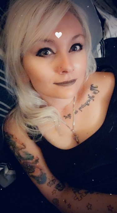 Feeling cute today...  7 more days left to go until our #MAGA2020LandslideVictory https://t.co/xS4w2<a href="/tag/maga2020landslidevictory"class="tags"><span>#maga2020landslidevictory</span></a>