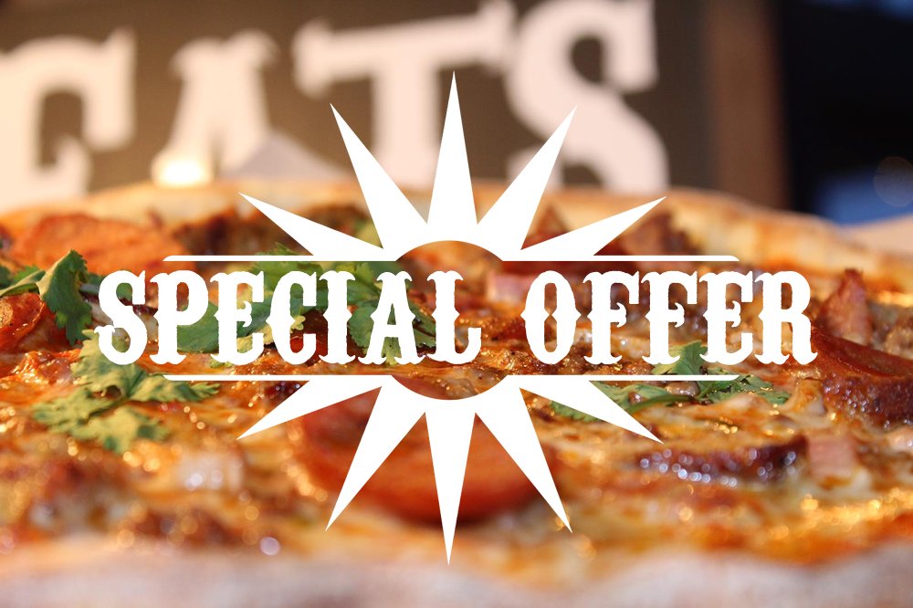 FletchersArcade's tweet photo. Hi folks, good news for lovers of great tasting food (aren't we all?) - EVERY Wednesday we'll be cooking-up a great special offer: 2 pizzas for £14.95 to eat-in or takeaway! https://t.co/kgc3uhFZDA