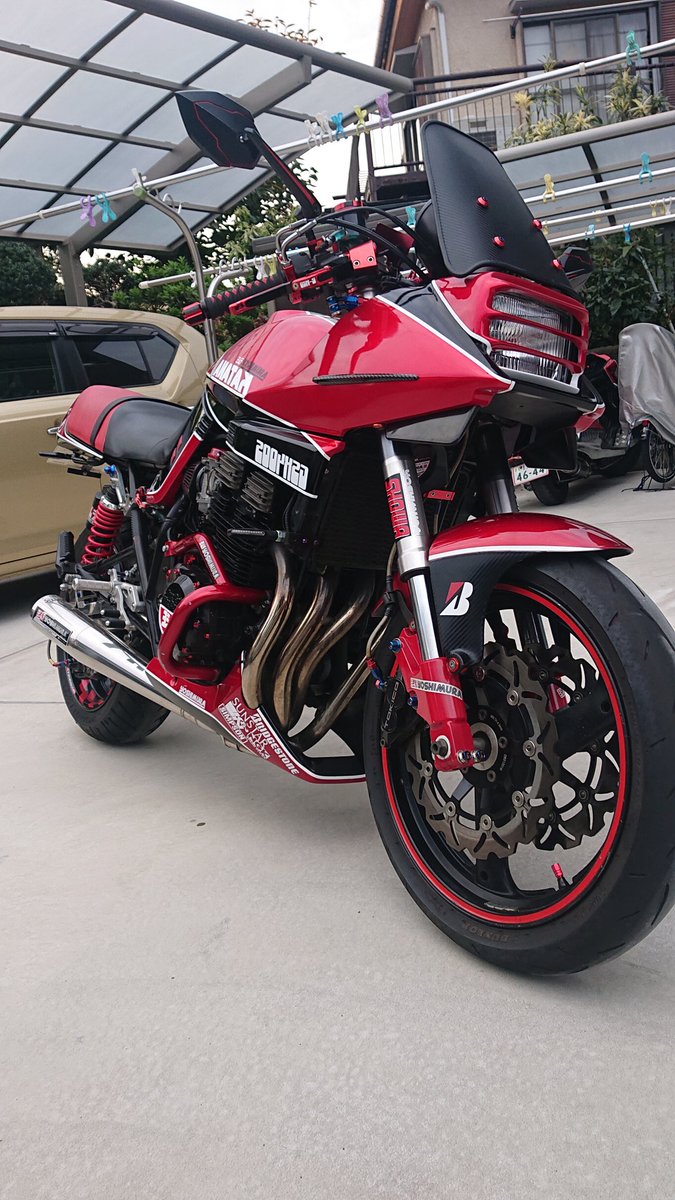 EngawaMotors's tweet photo. #バイク乗りとして軽く自己紹介
ちょっと乗っかってみようかなw

名前：Qoony
性別：男
年齢：非公開
住み：神奈川
身長：170くらい
車種：GSX400S刀
足付：ペタンくらい
一言：運転は下手くそです。

#バイク好きな人と繋がりたい https://t.co/RGZIkwwHbX