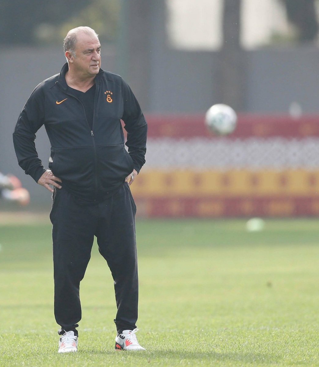 bak_nedemis's tweet photo. @kutsalfenerr @GalatasaraySK 7 senedir şampiyon olamıyorsunuz bi 7 sene daha şampiyon olamayacaksınız, çünkü; https://t.co/bC53KHFNJZ