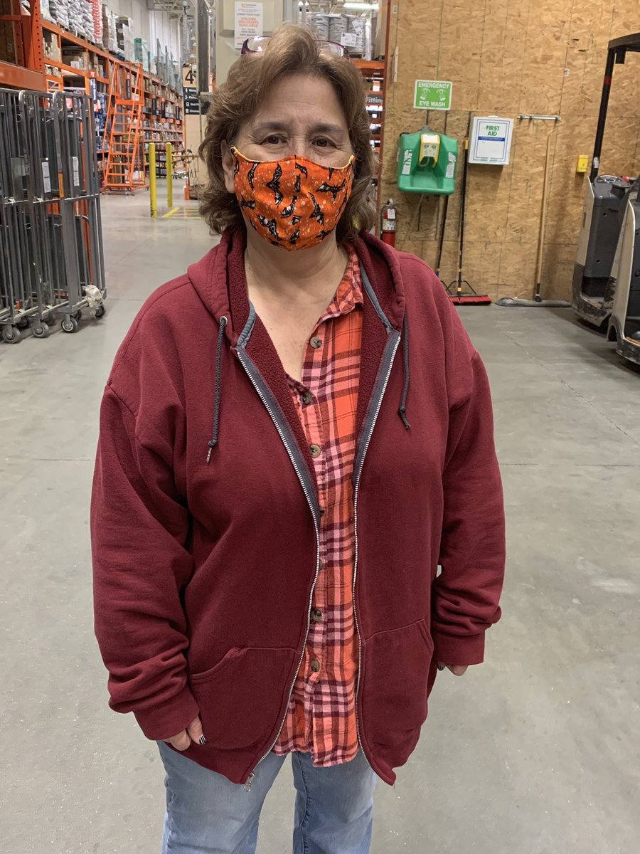 tajuana_b2736's tweet photo. Rocking out the orange &amp; black early morning on inventory day! #MWOCT2020 @GrimardSue https://t.co/buHD2ha0Cw