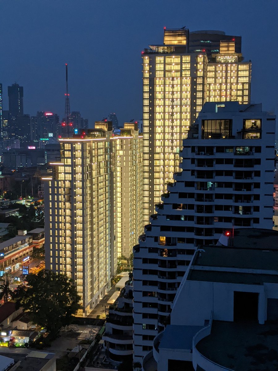 KamalDua5's tweet photo. #readytomovein #indianrealestate #indianbuilders #realestateinindia #RERA this is called ready to move in project. Hope Indian builders can learn. https://t.co/80y54NGg5r