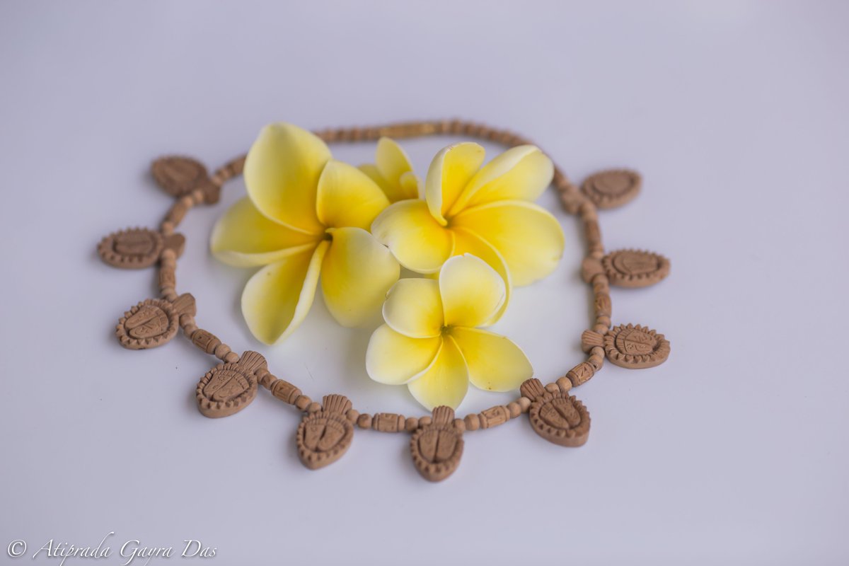 gayradas's tweet photo. Handmade tulsi necklace - hare krishna kanthi mala, jay Shri radhe Mala ,lotus feet Shri Radhe
Order Now!
#lalalakamala #Harekrishna #japabag #japatulasi #tulasibag #Mahamantra #holyname #Krishna #Rdha #spiritual #Bhaktiyoga #Prabhupada #Nrisimhadev
https://t.co/qGCyZxz6OS https://t.co/FBIdWPEI6N