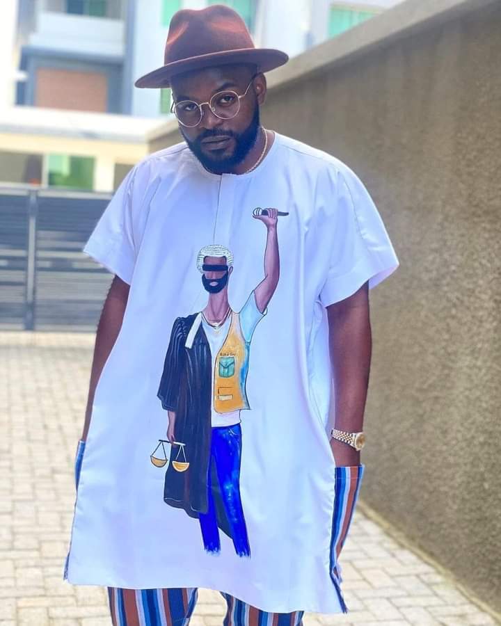 emma_futurehope's tweet photo. Happy birthday @falzthebahdguy . You have done so much than any Nigerian musician in the last decade. Your leadership style in the music world is worth emulating. More years boss.. Key winning, keep fighting for the JUST COURSE. God bless!
#EndSARS https://t.co/1eUmIPpaHf