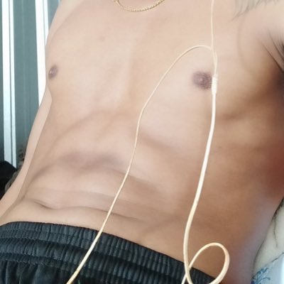 KNgeat's tweet photo. #NewProfilePic https://t.co/ppbwkMMp9p