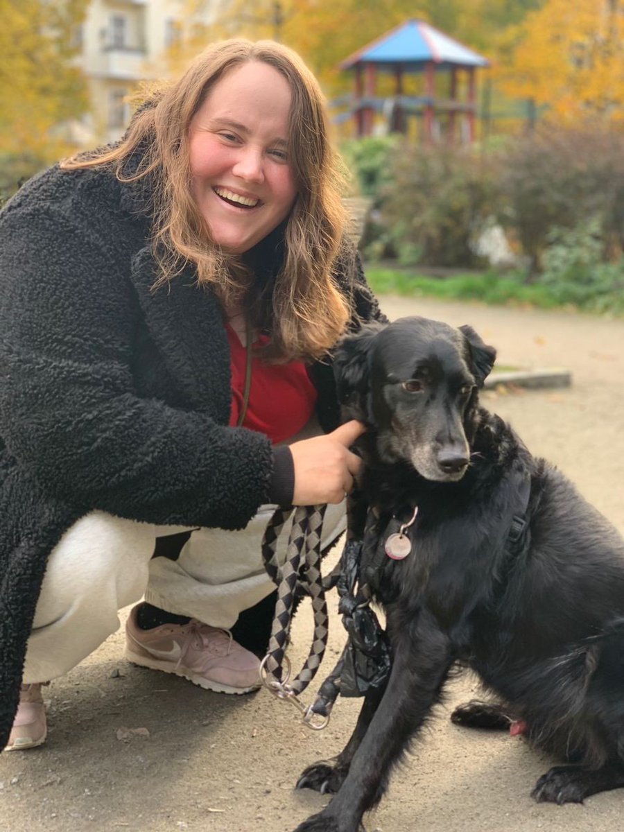 Ricarda_Lang's tweet photo. My face when I meet new dogs 🐶❤️ https://t.co/N8k7AJ9hA3