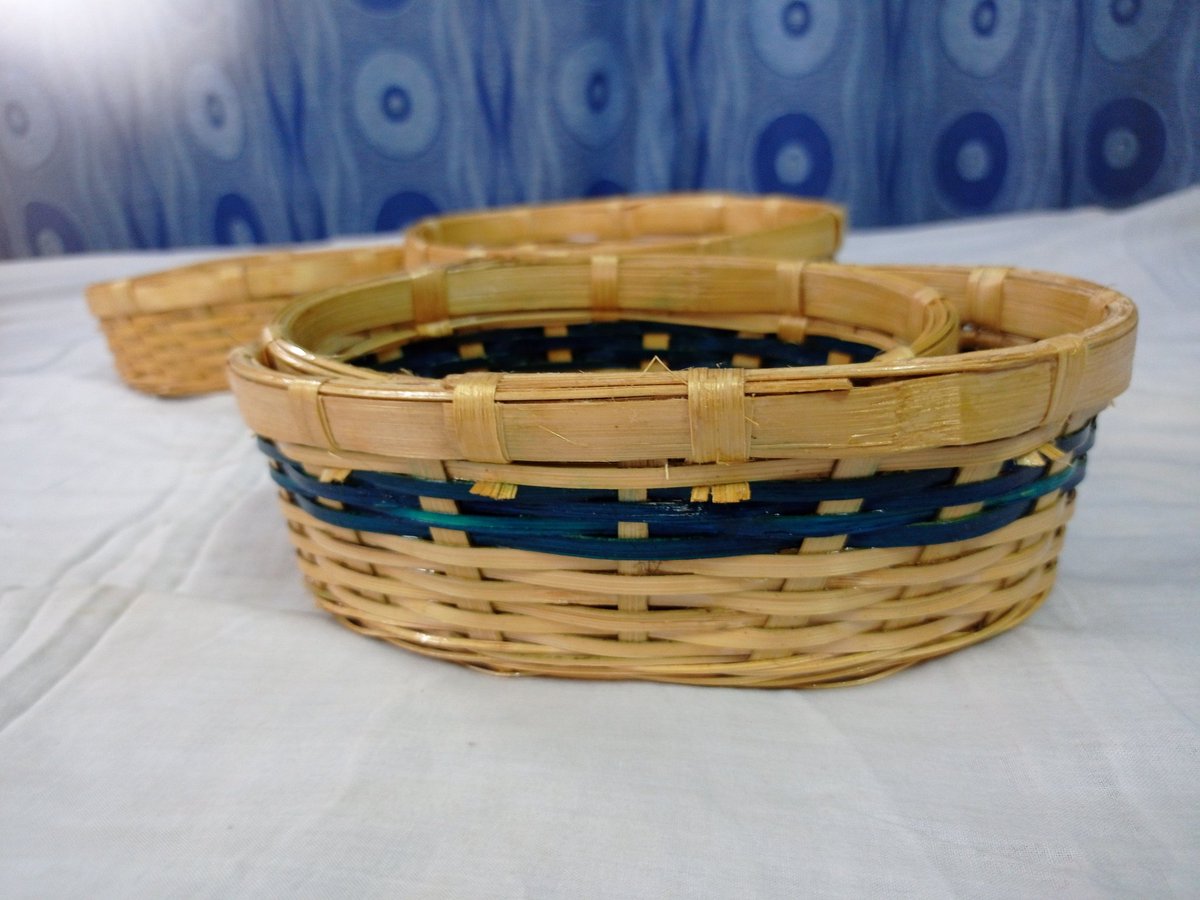 KshitijB15's tweet photo. Some of the beaturiful products made from Bamboo during prototype development training in Chhattisgarh.. https://t.co/sRxB7jnncV