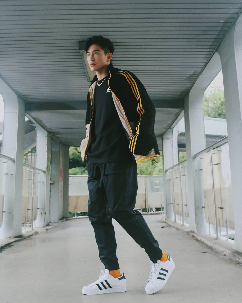 dramaskfan's tweet photo. Já estamos com saudade desse bonitão.
Fotos compartilhadas pelo #MarcusChang no Instagram.
#LostRomance #ZhangLiAng #MarcusC #Between #BehindYourSmile #BackTo1989 #Twdrama #dorama https://t.co/eO7XkEFHta