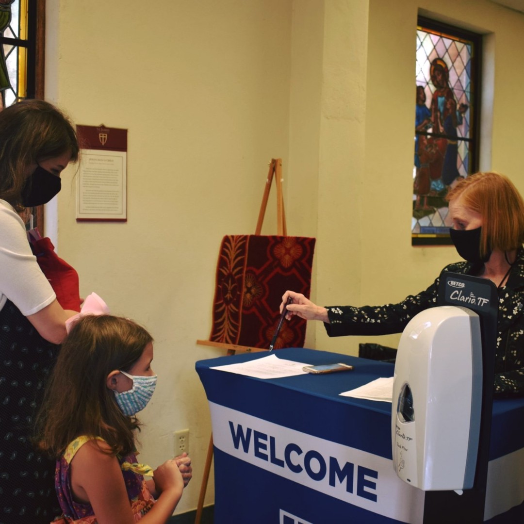 Checking into church for 8 a.m. and 10:30 a.m. services has never been easier!  

Remember to click on this week's e-newsletter, The Herald, for the 8 a.m. and 10:30 a.m. links to reserve your (socially-distanced) seat this Sunday.