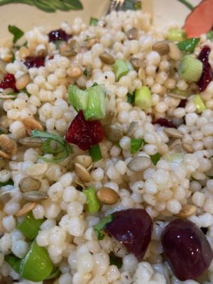 Simpleceleb's tweet image. This recipe is for a side dish, but you could definitely make it an entrée by adding cooked shrimp or sliced chicken breast.  The cranberries and pepitas (pumpkin seeds) will add wonderful autumn flavors to your simple celebration!

Pearl Couscous  #cousc thesimplecelebration.com/2020/10/pearl-…