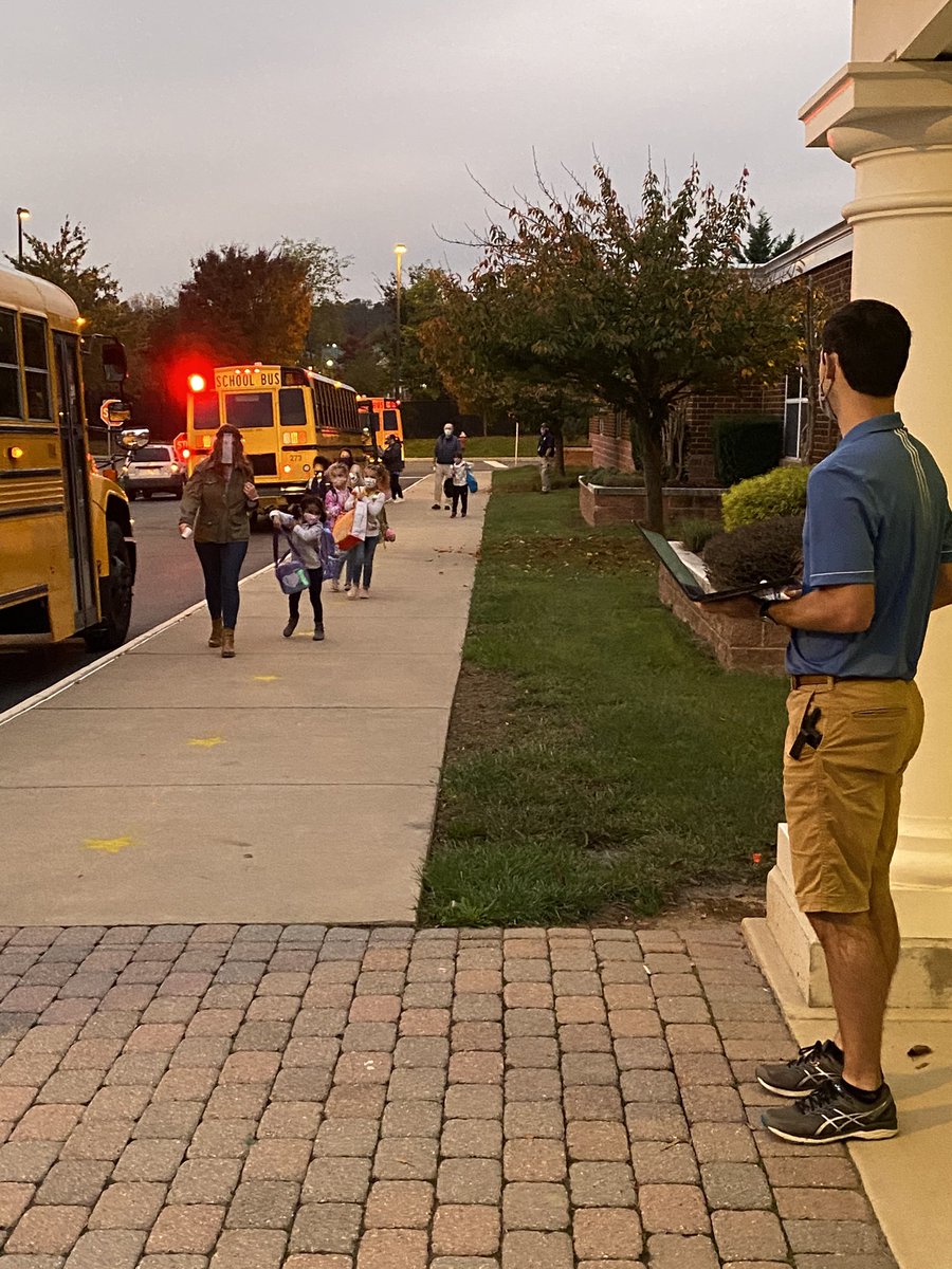 Hollie Wilee tweet media