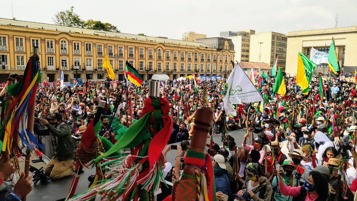 FelicianoValen's tweet photo. #LlegoLaHora
Para que Colombia renazca, nos urge un cambio profundo y real. https://t.co/klg2VrBKEG