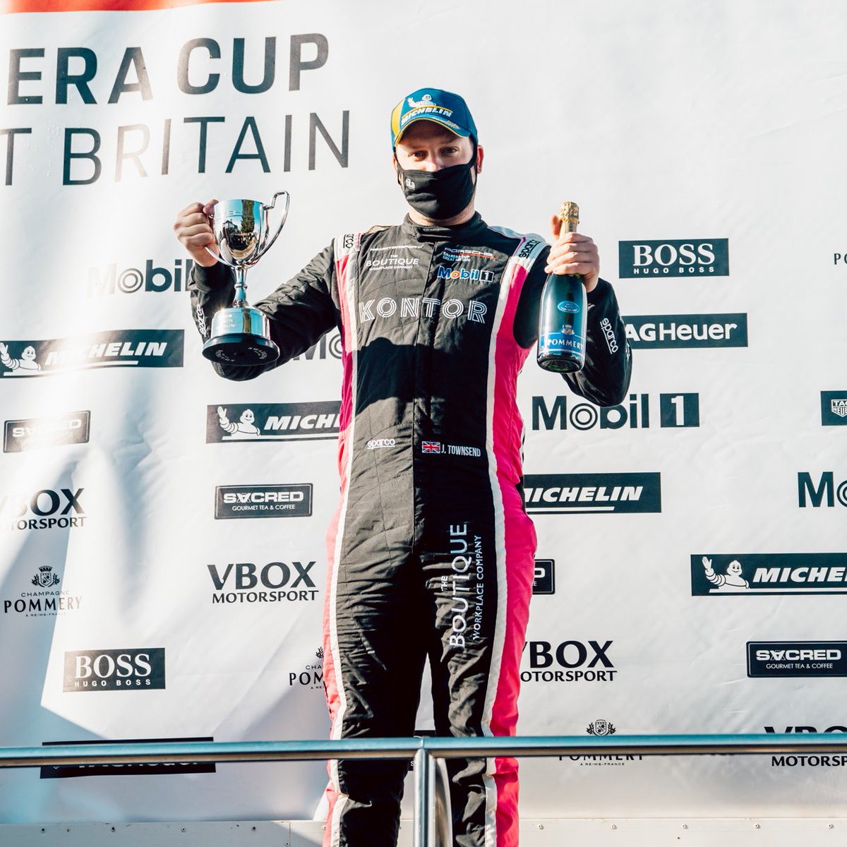 FoxMotorsportOT's tweet photo. ▶️ Townsend on podium ✅
▶️ Best overall finish ✅
▶️ Best overall qualifying ✅

🗞️ Full report from a satisfying end to @TownsendRacing's rookie Carrera Cup GB season at Snetterton ▶️ https://t.co/IOHaK80l72

📸 Porsche GB https://t.co/h2Q7IsTpxw