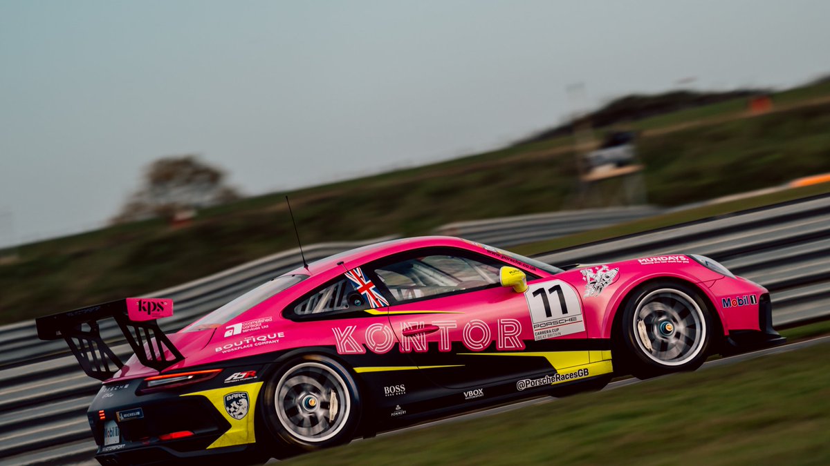 FoxMotorsportOT's tweet photo. ▶️ Townsend on podium ✅
▶️ Best overall finish ✅
▶️ Best overall qualifying ✅

🗞️ Full report from a satisfying end to @TownsendRacing's rookie Carrera Cup GB season at Snetterton ▶️ https://t.co/IOHaK80l72

📸 Porsche GB https://t.co/h2Q7IsTpxw