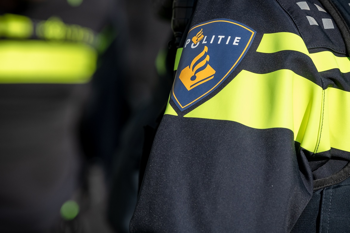 We hebben vanmorgen een 26-jarige man aangehouden voor poging doodslag/moord in #Helmond. Lees hier meer:..