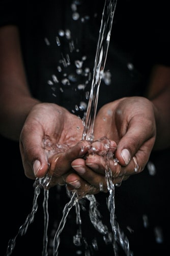 wef's tweet photo. The #50LHome Coalition launches today!

It's a multi-stakeholder action platform that addresses two major global challenges: #WaterSecurity &amp; #ClimateChange.

@WBCSD @2030WRG @Kohler @Suez @ProcterGamble @ArcadisGlobal @Electrolux @engieimpact @50LHome https://t.co/0ahWFAf01K https://t.co/ecIervxDBa