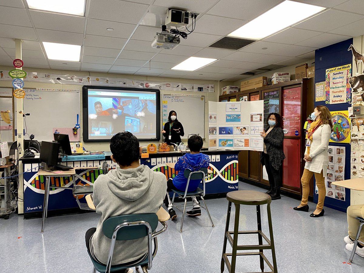SHSLanguages's tweet photo. We’re learning new ways of providing the same level of support to our students! Today the school- based health center presented how to access health services to students in school and streaming from home! #SPSheart @SPS_ELs @EducatingMANka https://t.co/0c2A7AXnYU