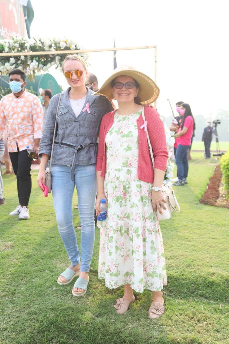 pinktoberpk's tweet photo. People from all walks of life attended Lulusar Polo in Pink, Co-hosted by @lahore polo club and Pink Ribbon
@BrightoPaintsPK @IndigoHHS @mromeraftab
#PinkRibbon #breastcancerawareness #lulusar #lahorepoloclub #BrightoPaints #HappyCowCheese #HogPakistan #KlockWork #ngentslahore https://t.co/1APbmAqZeP